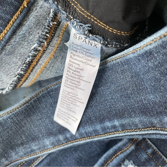 Spanx Distressed Ankle Skinny Jeans, Medium Wash Size Small - Picture 9 of 12